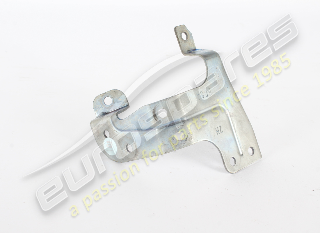 USED MASERATI CABLE GUIDE BRACKET. PART NUMBER 670154513 (1) used maserati cable guide bracket. part number 670154513 (1)