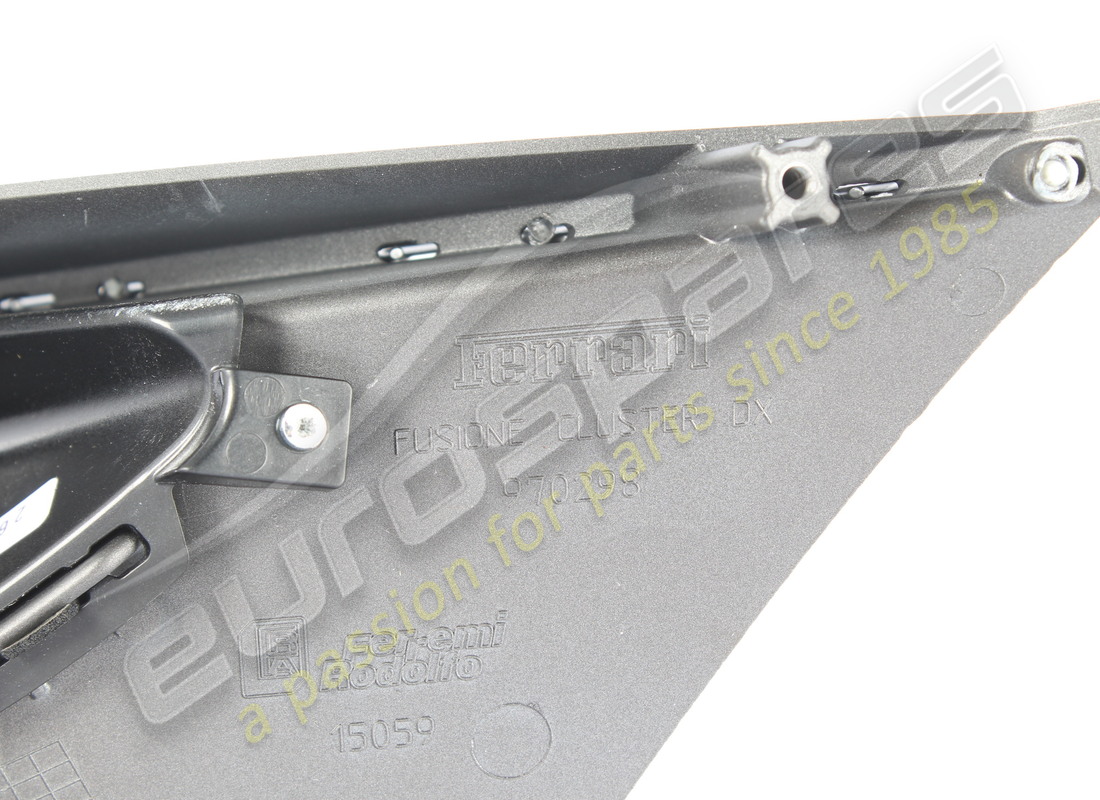 used ferrari complete rh cluster casting. part number 970245 (4)