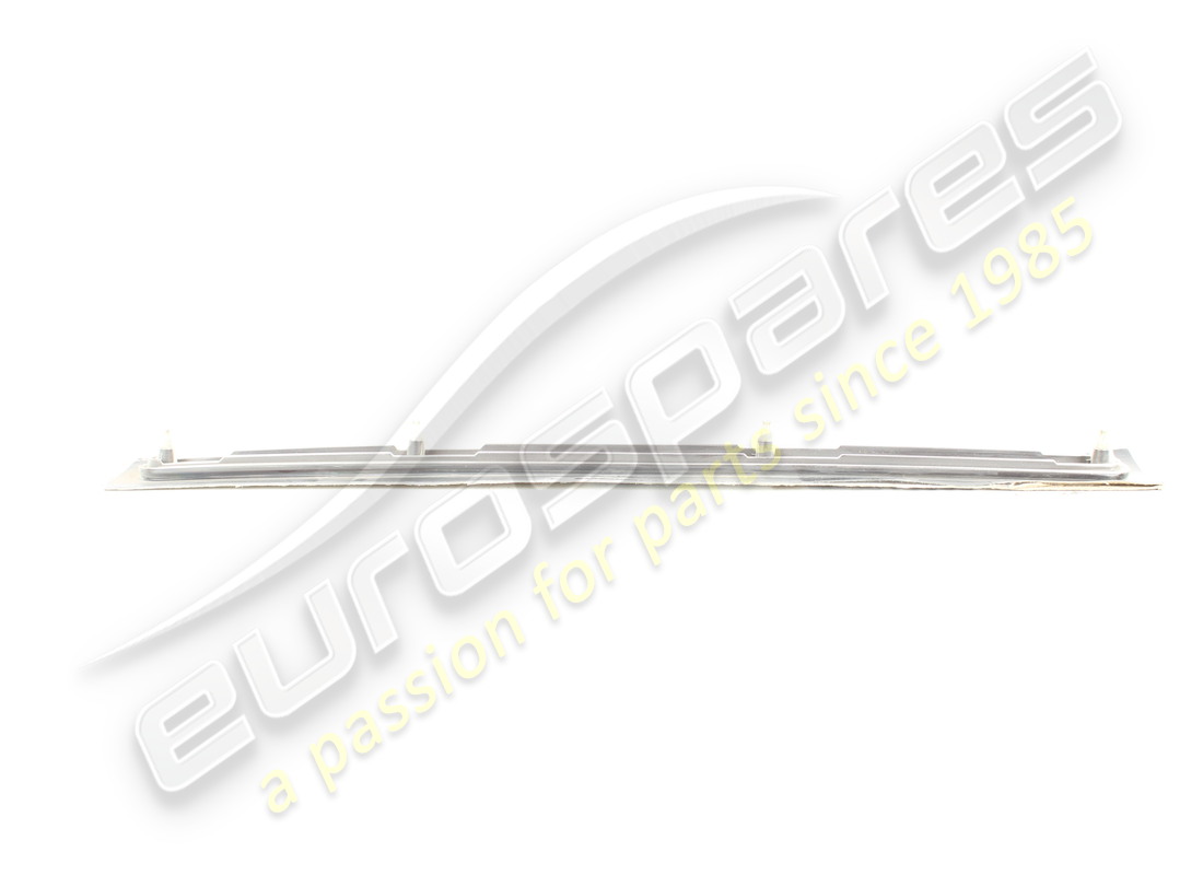 NEW MASERATI MODANATURA DX COMPLETE BORDEAUX. PART NUMBER 67247026 (2) new maserati modanatura dx complete bordeaux. part number 67247026 (2)