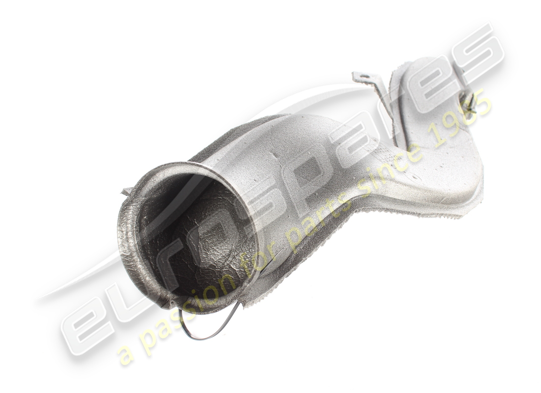 USED MASERATI REAR AIR DUCT. PART NUMBER 670159734 (3) used maserati rear air duct. part number 670159734 (3)