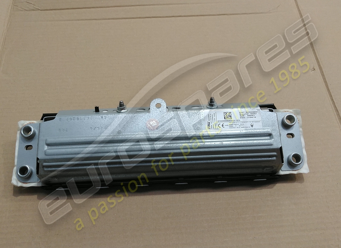 USED MASERATI KNEE BAG MODULE. PART NUMBER 670033889 (2) used maserati knee bag module. part number 670033889 (2)