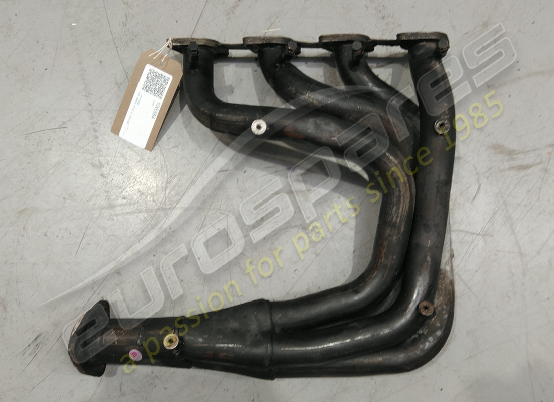 USED FERRARI 308GT4 - GTB/S REAR MANIFOLD. PART NUMBER 106584 (2) used ferrari 308gt4 - gtb/s rear manifold. part number 106584 (2)