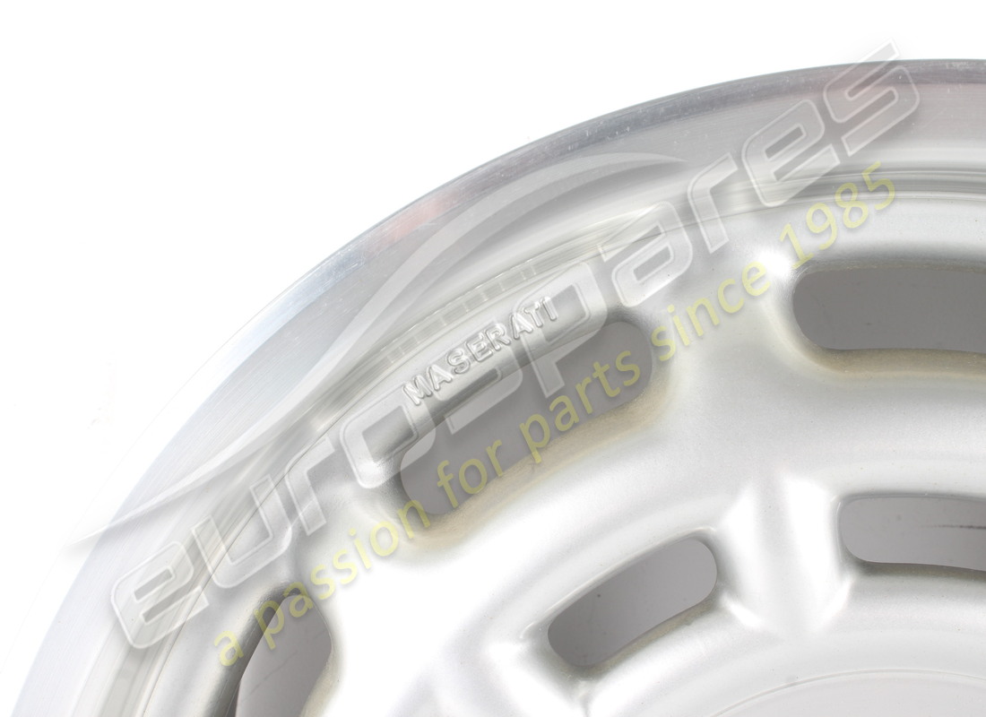 NEW MASERATI FRONT WHEEL. PART NUMBER 367201378 (2) new maserati front wheel. part number 367201378 (2)