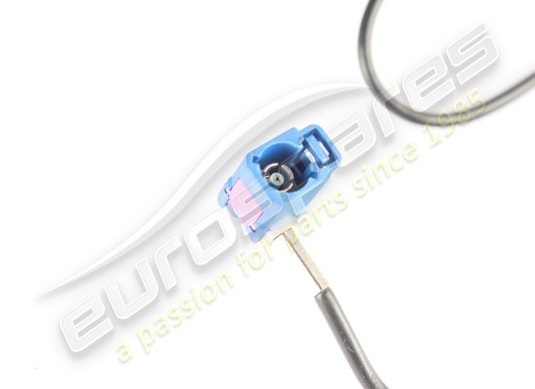 USED FERRARI GLONASS GPS ANTENNA. PART NUMBER 336506 (2) used ferrari glonass gps antenna. part number 336506 (2)