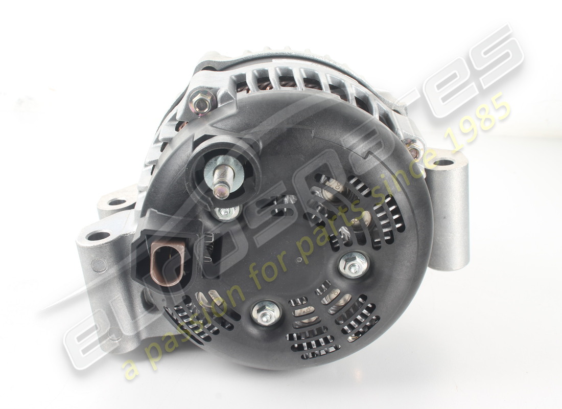NEW MASERATI ALTERNATOR. PART NUMBER 811433 (4) new maserati alternator. part number 811433 (4)