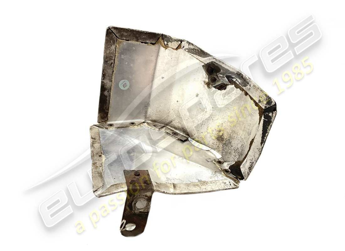 USED FERRARI HEAT SHIELD - ALTERNATOR. PART NUMBER 300027 (1) used ferrari heat shield - alternator. part number 300027 (1)