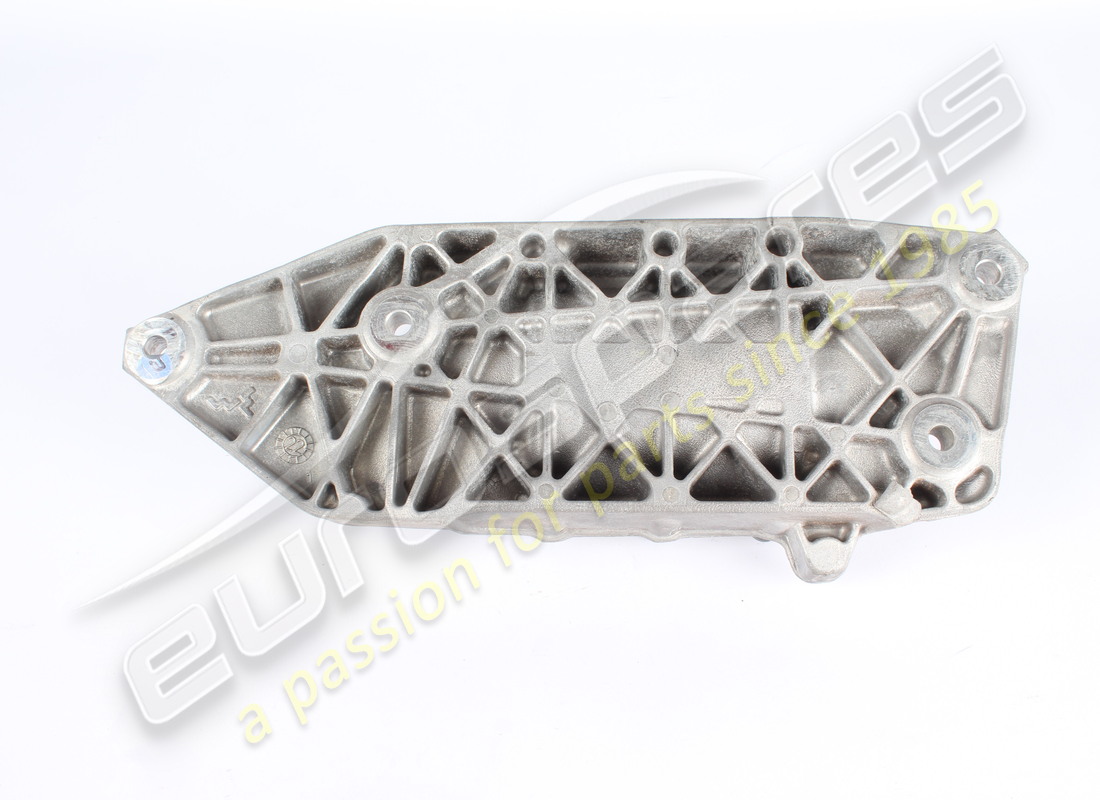 USED FERRARI SUPPORTO INF. CAMBIO. PART NUMBER 965162 (2) used ferrari supporto inf. cambio. part number 965162 (2)