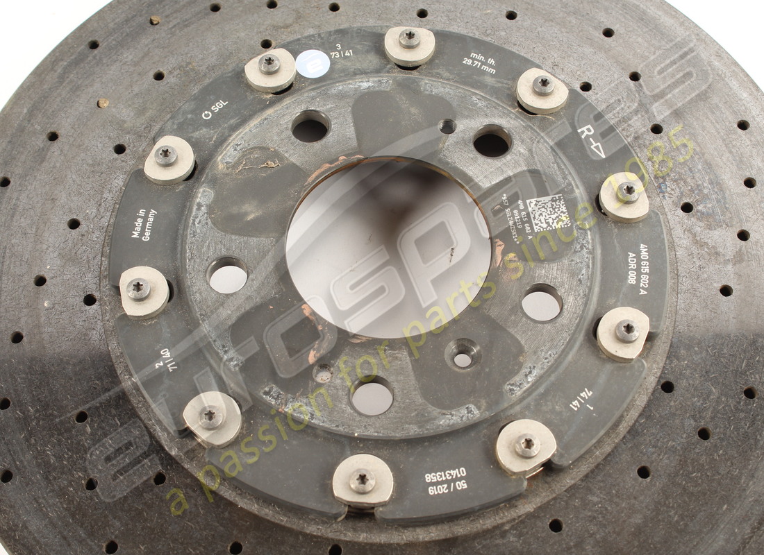 USED LAMBORGHINI RIGHT REAR BRAKE DISC. PART NUMBER 4M0615602A (2) used lamborghini right rear brake disc. part number 4m0615602a (2)