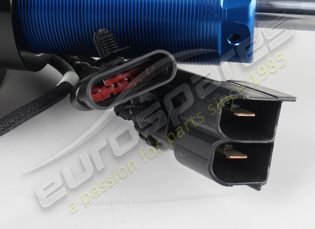 NEW FERRARI LH FRONT SHOCK ABSORBER. PART NUMBER 785512 (5) new ferrari lh front shock absorber. part number 785512 (5)