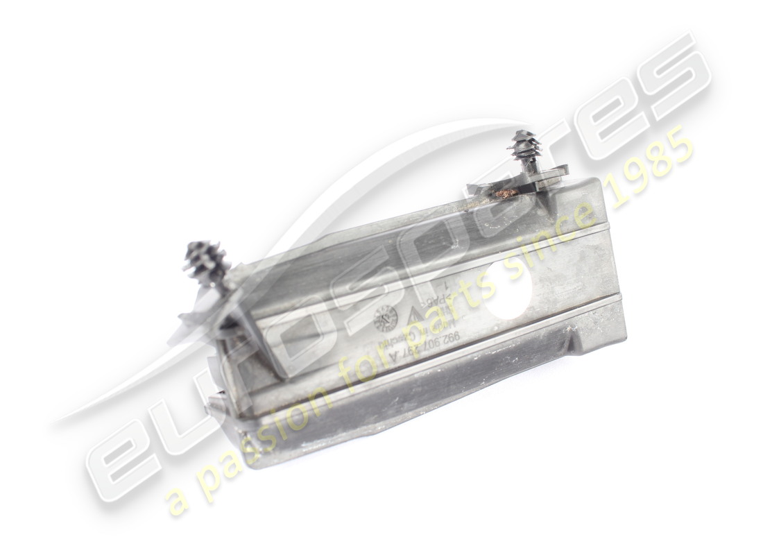 used porsche bracket. part number 992907297a (2)