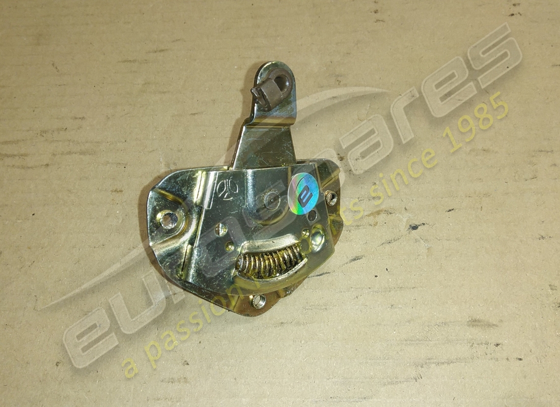 USED FERRARI LH INNER DEVICE. PART NUMBER 64536100 (2) used ferrari lh inner device. part number 64536100 (2)