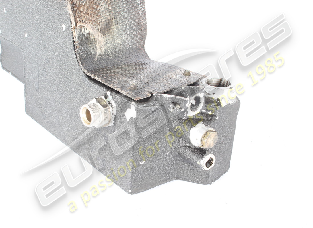 USED FERRARI OIL TANK. PART NUMBER 170063 (3) used ferrari oil tank. part number 170063 (3)