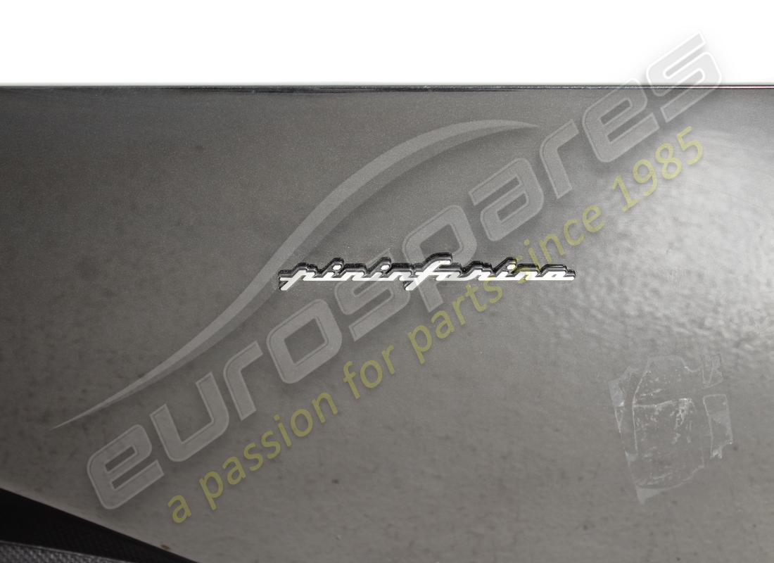 used ferrari lh underdoor trim. part number 83261500 (2)