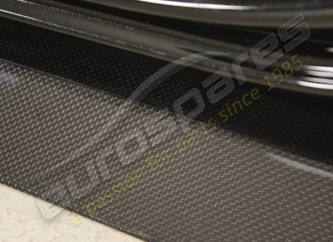 used ferrari lh underdoor trim. part number 83261500 (3)