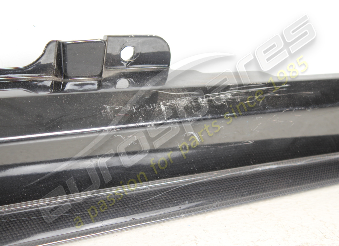 USED FERRARI RH CROSSMEMBER COVER. PART NUMBER 69257210 (4) used ferrari rh crossmember cover. part number 69257210 (4)