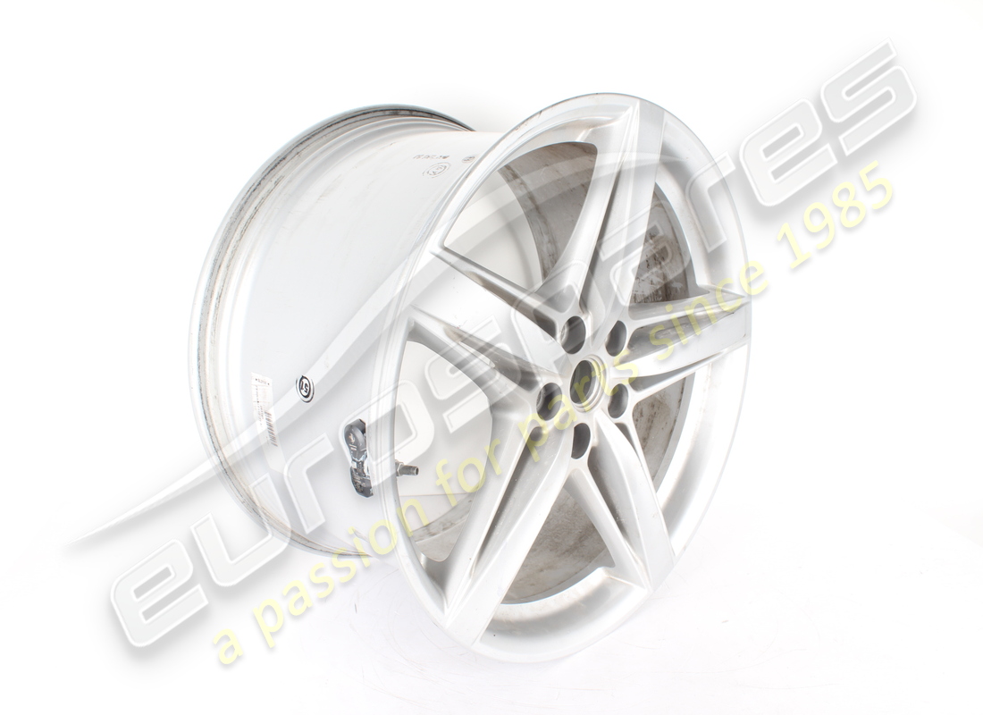 USED FERRARI REAR WHEEL. PART NUMBER 283185 (2) used ferrari rear wheel. part number 283185 (2)