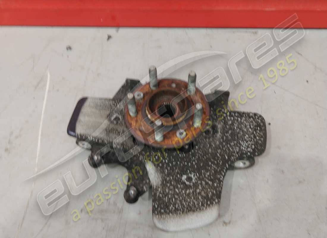 used eurospares knuckle hub bearing and heat shield. part number eap1384852 (1)