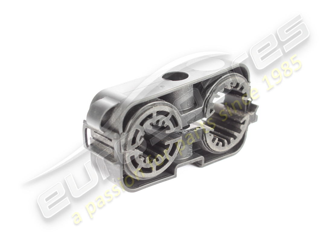 used porsche bracket. part number 9p1816767 (2)