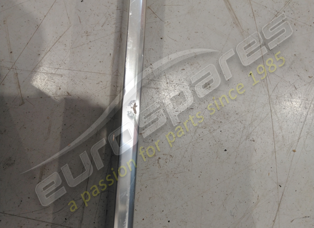 USED FERRARI RH GUTTER MOULDING. PART NUMBER 40114308 (2) used ferrari rh gutter moulding. part number 40114308 (2)