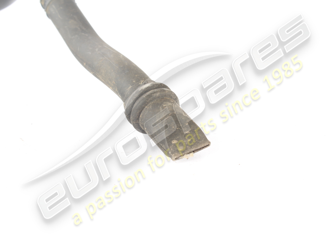 used maserati additional water outlet slee. part number 670009486 (3)