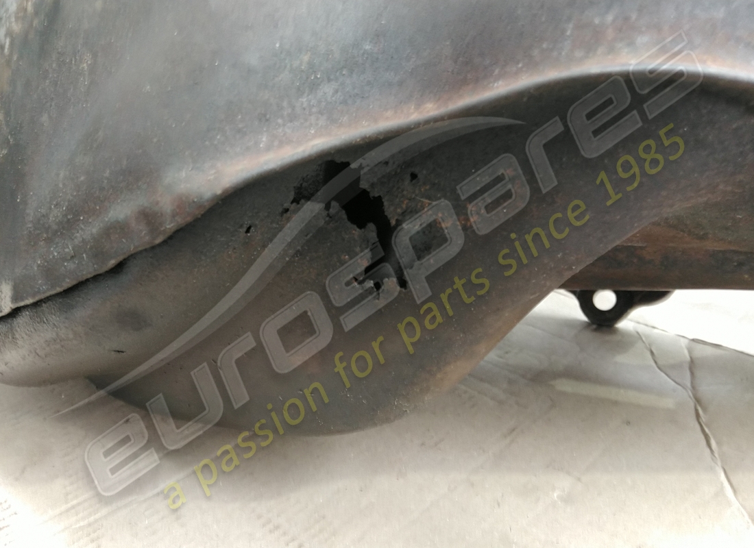 USED LAMBORGHINI EXHAUST MANIFOLD ASSEMBLY. PART NUMBER 07L253033A (2) used lamborghini exhaust manifold assembly. part number 07l253033a (2)