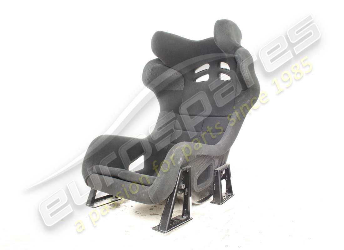 USED FERRARI DRIVER SEAT COMPLETE WITH GUIDE. PART NUMBER 88864500 (3) used ferrari driver seat complete with guide. part number 88864500 (3)