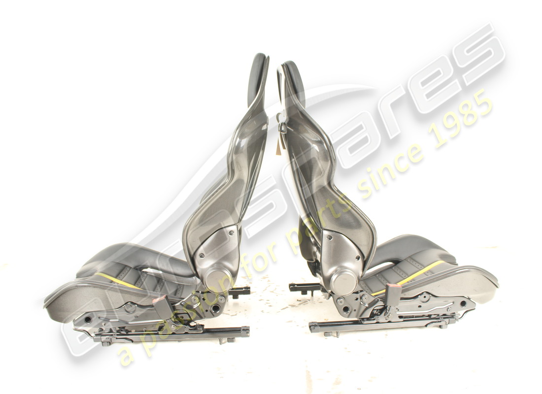 USED EUROSPARES 296 DAYTONA CARBON SEATS (SIZE LARGE). PART NUMBER EAP1490392 (4) used eurospares 296 daytona carbon seats (size large). part number eap1490392 (4)