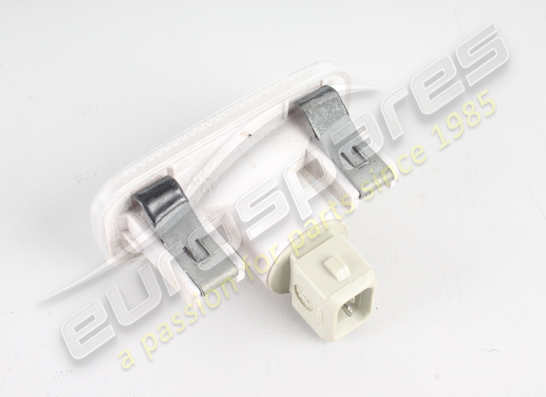 used aston martin lamp, interior footwell. part number 8d3313k705aa (2)