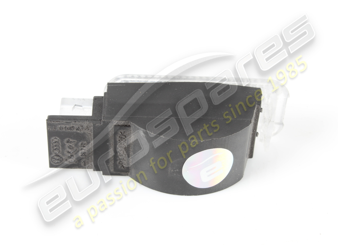 USED LAMBORGHINI LIGHT. PART NUMBER 331947113 (2) used lamborghini light. part number 331947113 (2)