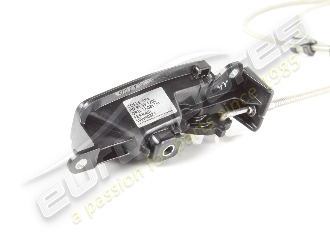 USED FERRARI MANIGLIA APERTURA COFANO MOT. PART NUMBER 940323 (2) used ferrari maniglia apertura cofano mot. part number 940323 (2)