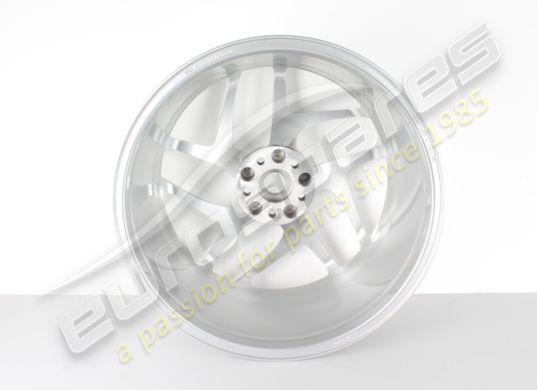 RECONDITIONED FERRARI RH FRONT WHEEL. PART NUMBER 334486 (3) reconditioned ferrari rh front wheel. part number 334486 (3)