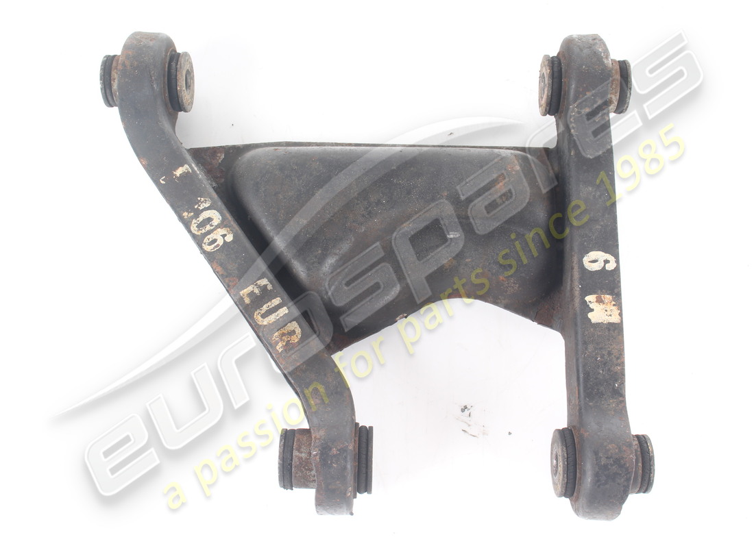 USED FERRARI RH REAR SUSPENSION UPPER LEVER. PART NUMBER 115716 (3) used ferrari rh rear suspension upper lever. part number 115716 (3)