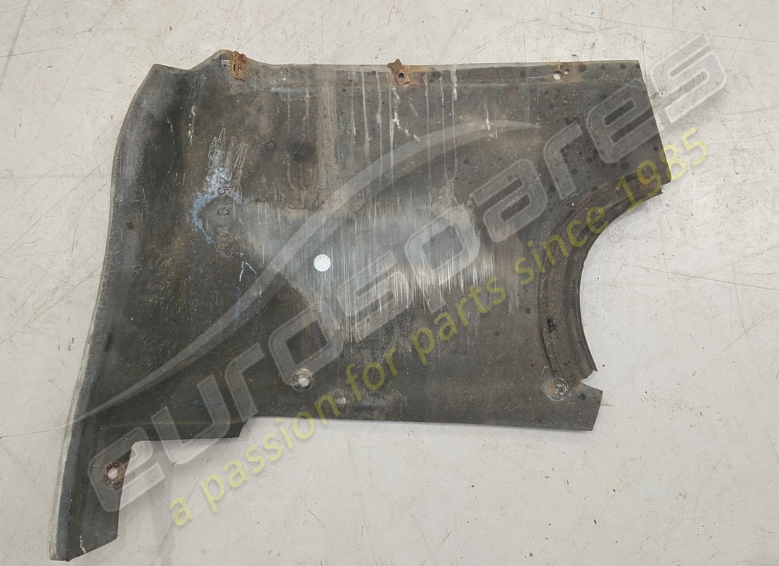 USED Ferrari RH FRONT PROTECTION . PART NUMBER 64510100 (1)