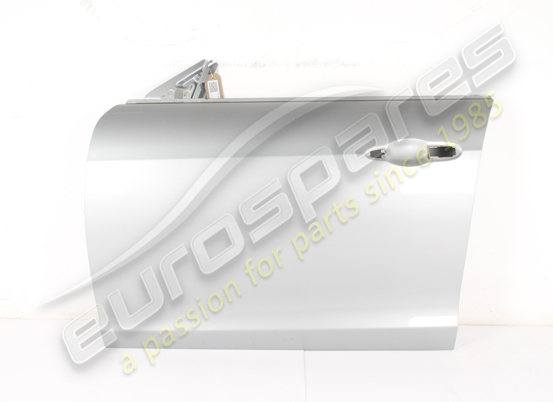 USED Maserati LEFT HAND FRONT DOOR . PART NUMBER 673007994 (1)