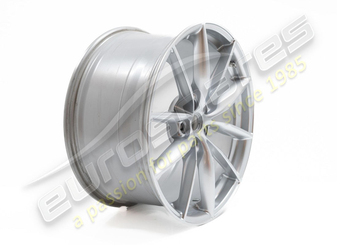 used ferrari front wheel. part number 842799 (2)