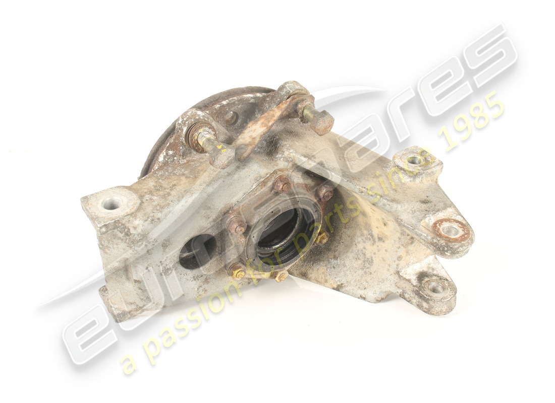 used ferrari lh hub holder. part number 151237 (2)