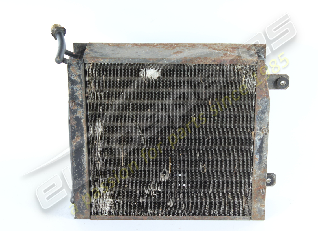 DAMAGED FERRARI CONDENSER. PART NUMBER 61400300 (2) damaged ferrari condenser. part number 61400300 (2)