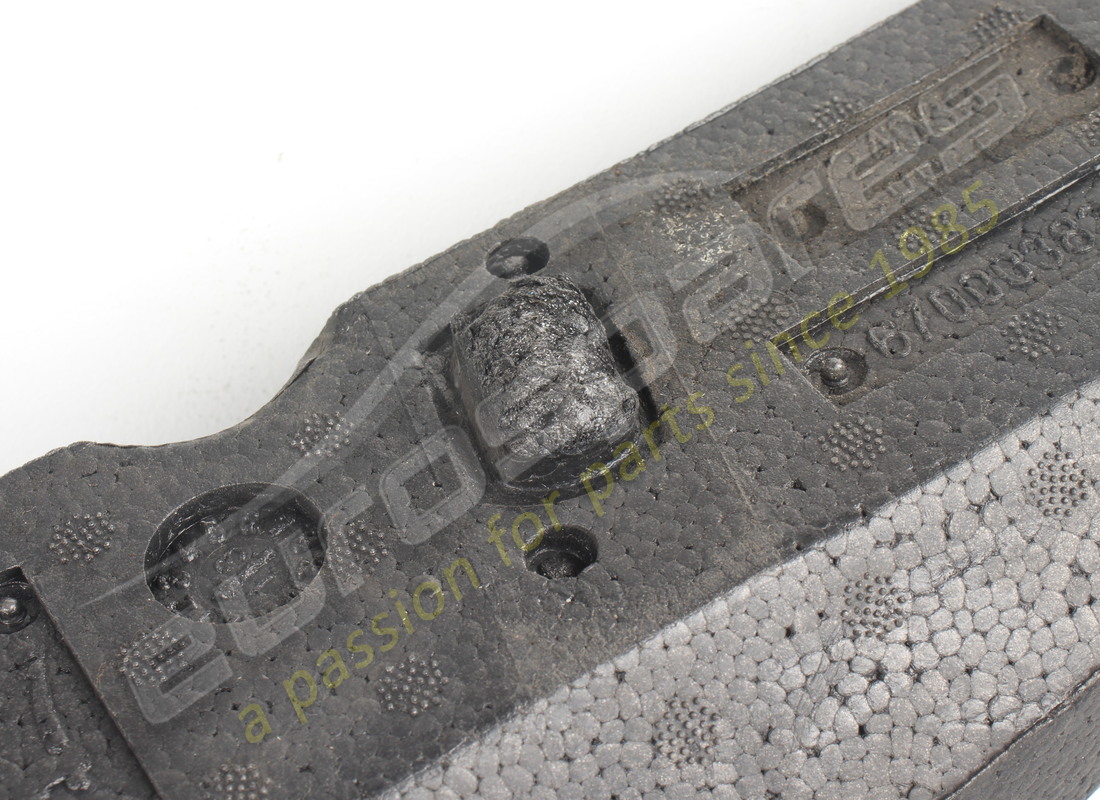 used maserati bottom front absorber. part number 670003826 (7)