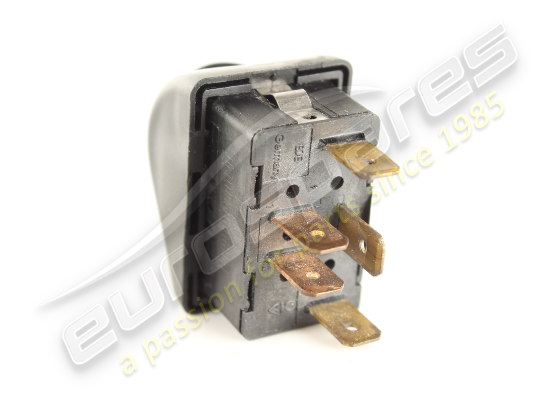 USED FERRARI SPORT SWITCH. PART NUMBER 180684 (2) used ferrari sport switch. part number 180684 (2)