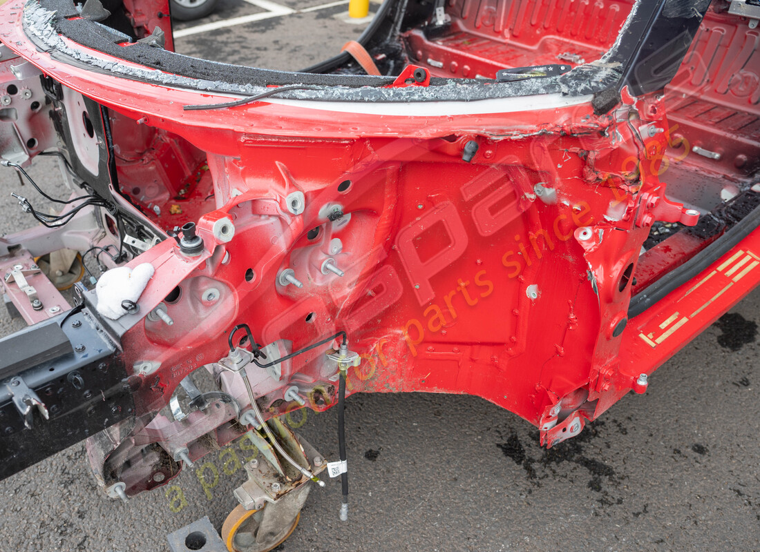 USED FERRARI FRONT MODULE. PART NUMBER 985916667 (13) used ferrari front module. part number 985916667 (13)