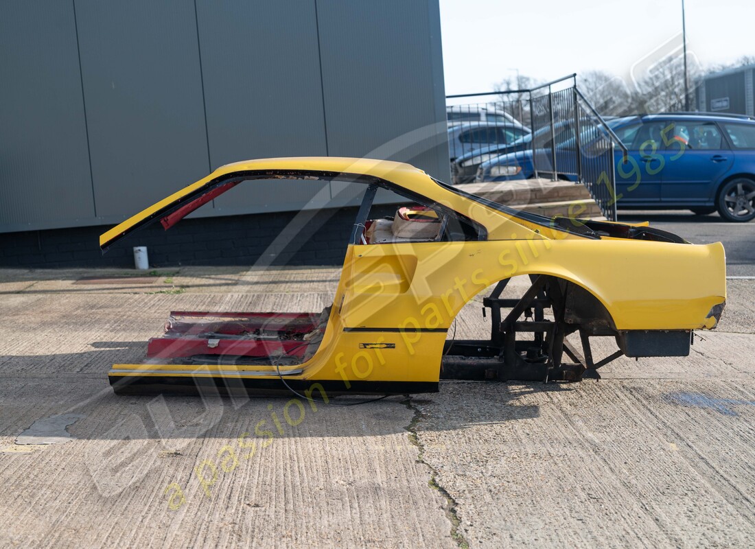 USED FERRARI REAR PANEL COMPLETE GTB. PART NUMBER 61901500 (2) used ferrari rear panel complete gtb. part number 61901500 (2)