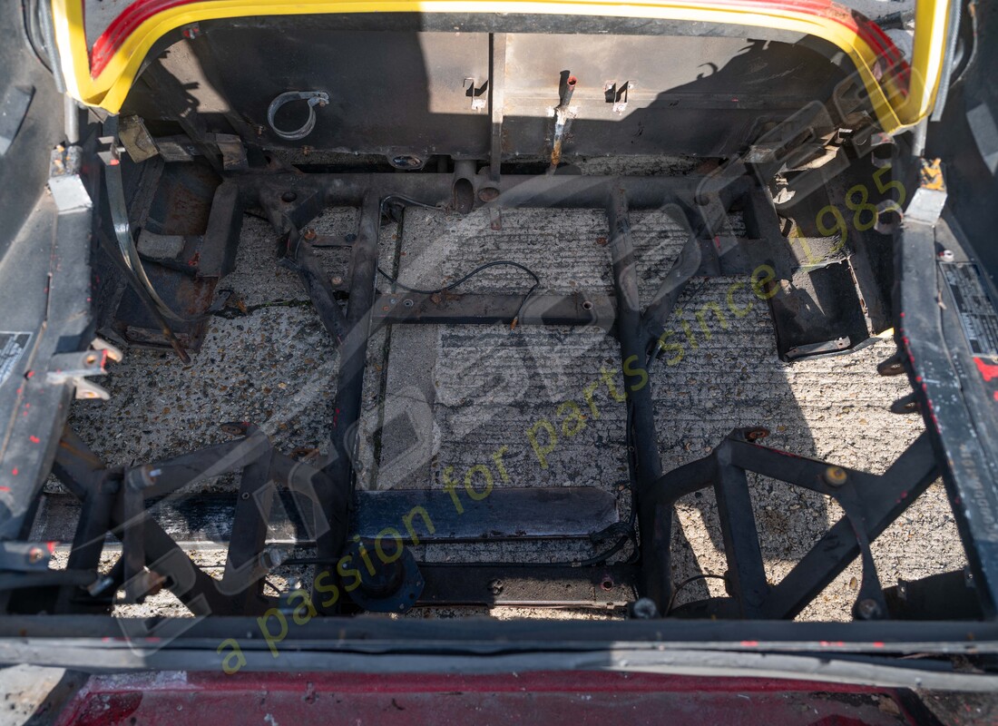 USED FERRARI REAR PANEL COMPLETE GTB. PART NUMBER 61901500 (6) used ferrari rear panel complete gtb. part number 61901500 (6)