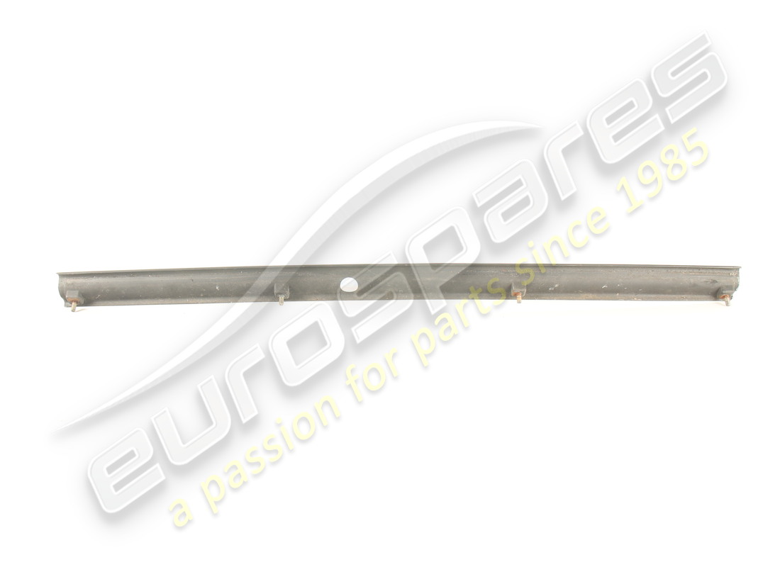 used ferrari moulding central. part number 62094500 (2)