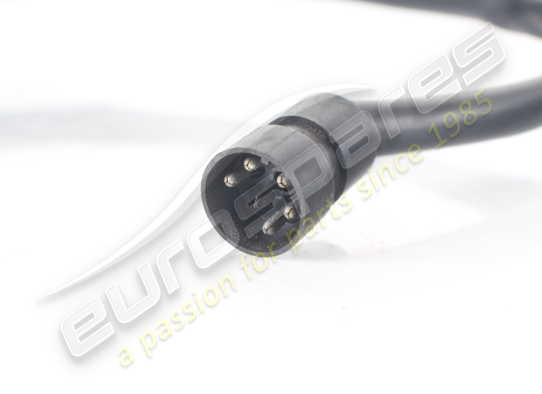 USED FERRARI HEATER VALVE MOTOR. PART NUMBER 126325 (3) used ferrari heater valve motor. part number 126325 (3)