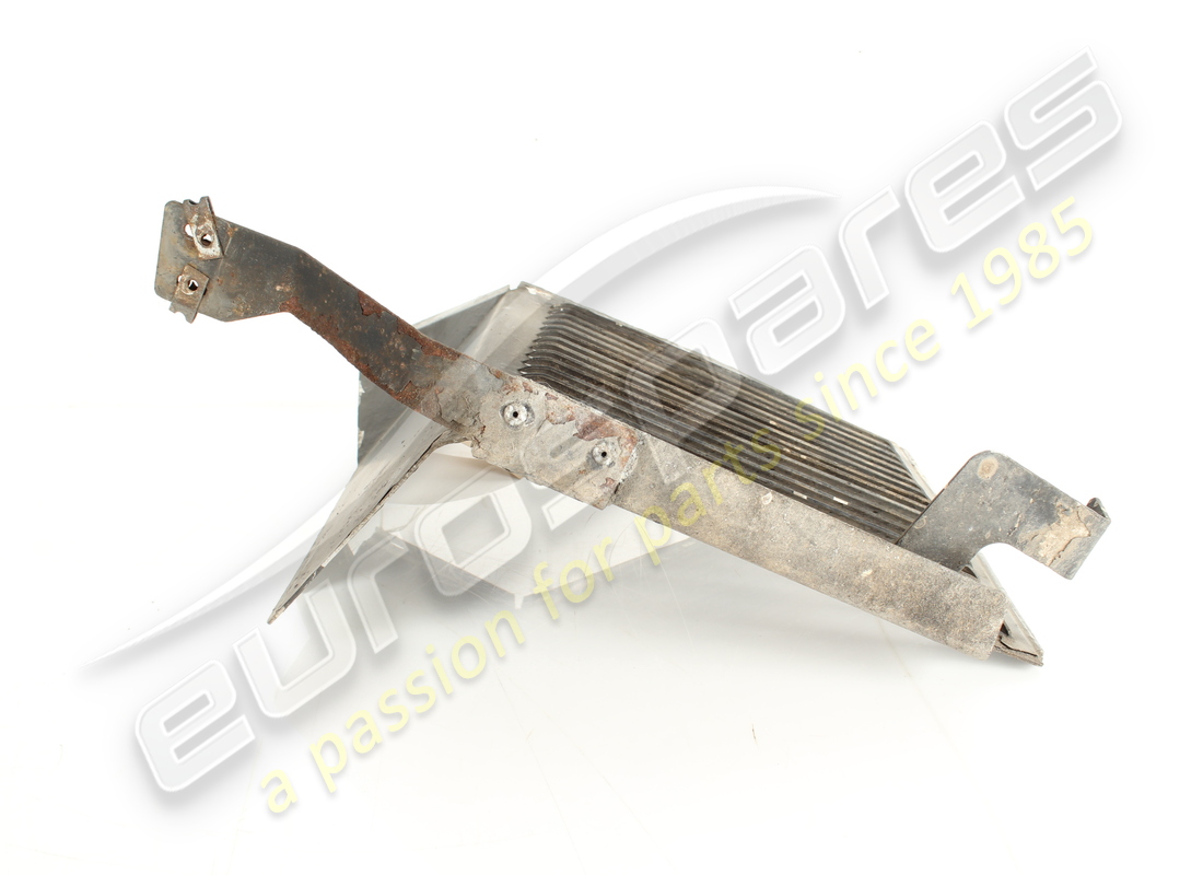 USED FERRARI RH REAR GRAVEL GUARD. PART NUMBER 65432000 (4) used ferrari rh rear gravel guard. part number 65432000 (4)