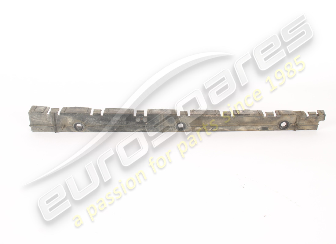 USED Ferrari LH UNDERDOOR TRIM FASTENER B . PART NUMBER 81362200 (1)