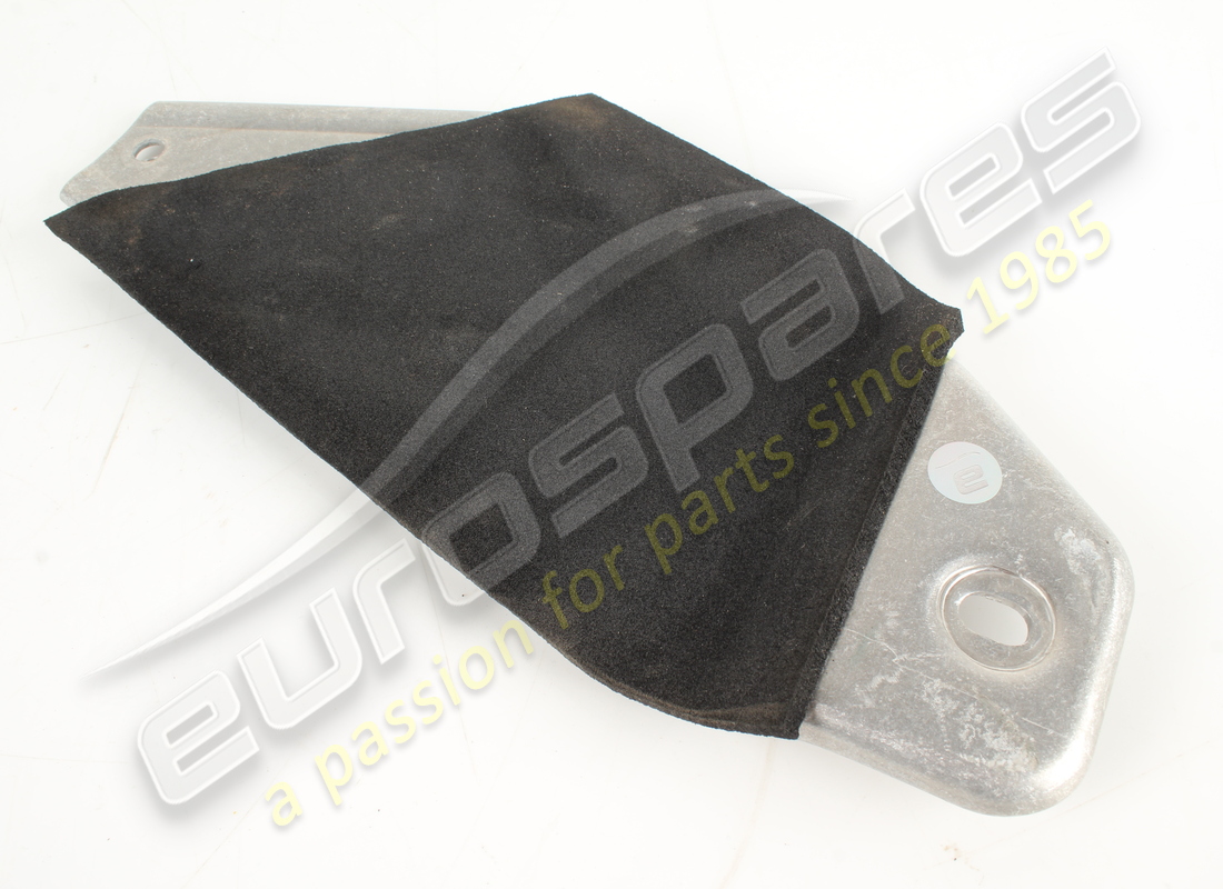 USED Ferrari FRONT LH BRACKET . PART NUMBER 332002 (1)