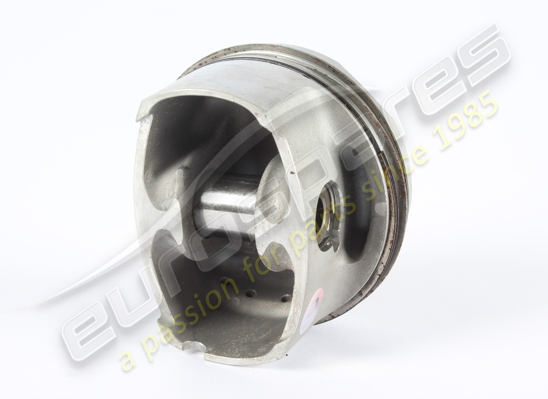 USED FERRARI PISTON WITH RINGS. PART NUMBER 179510 (3) used ferrari piston with rings. part number 179510 (3)