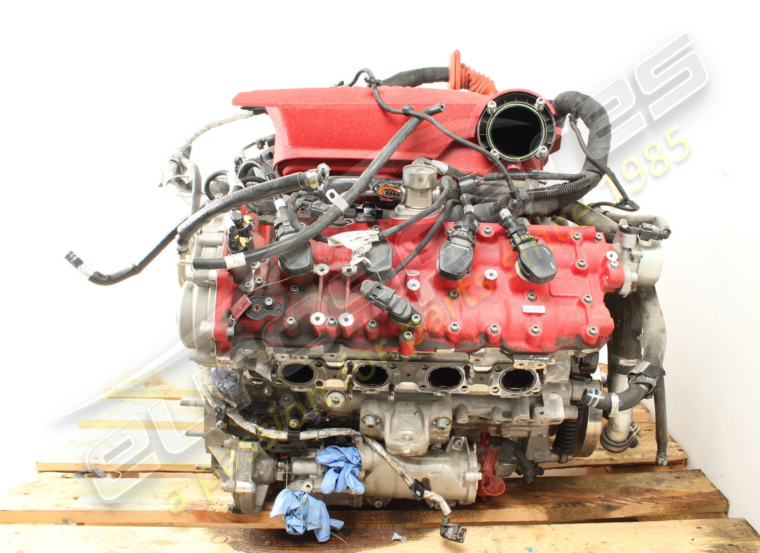 USED FERRARI 488 COMPLETE ENGINE. PART NUMBER 754023000 (2) used ferrari 488 complete engine. part number 754023000 (2)