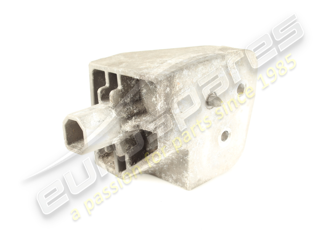 used maserati staffa complete sup.sx.supp. radia. part number 670001323 (2)